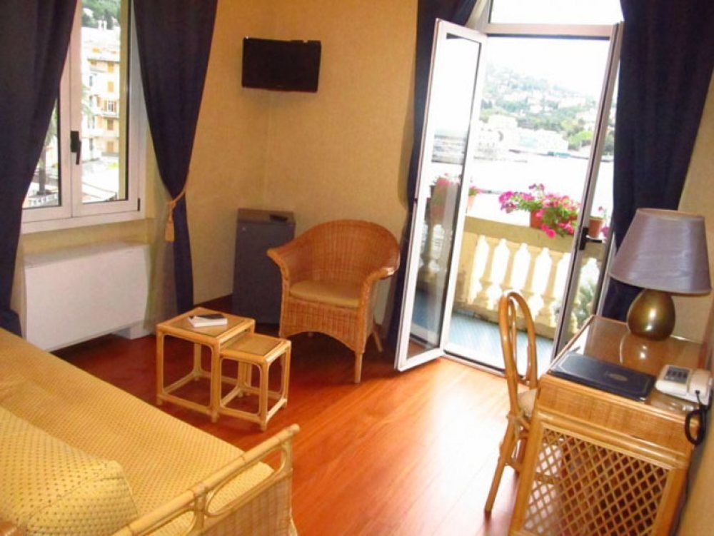 Rosabianca Boutique Hotel Рапало Екстериор снимка